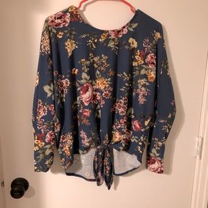 Front knot top! So soft! New with tags!